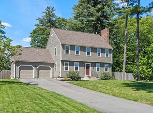 72 Dogwood Rd, Leominster, MA 01453