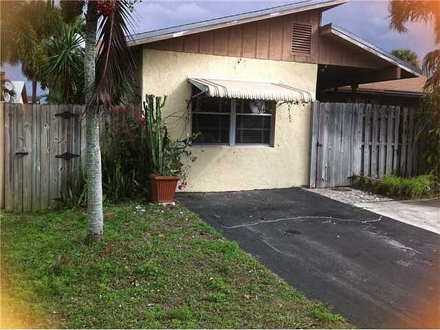 Home For Sale In Parkway Village