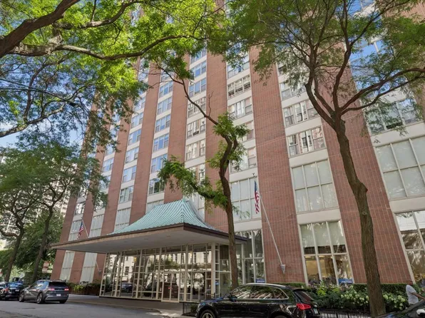 1325 N State Pkwy APT 12E, Chicago, IL 60610