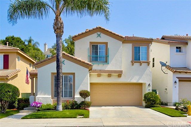 1st image of 23 Halcyon Ln