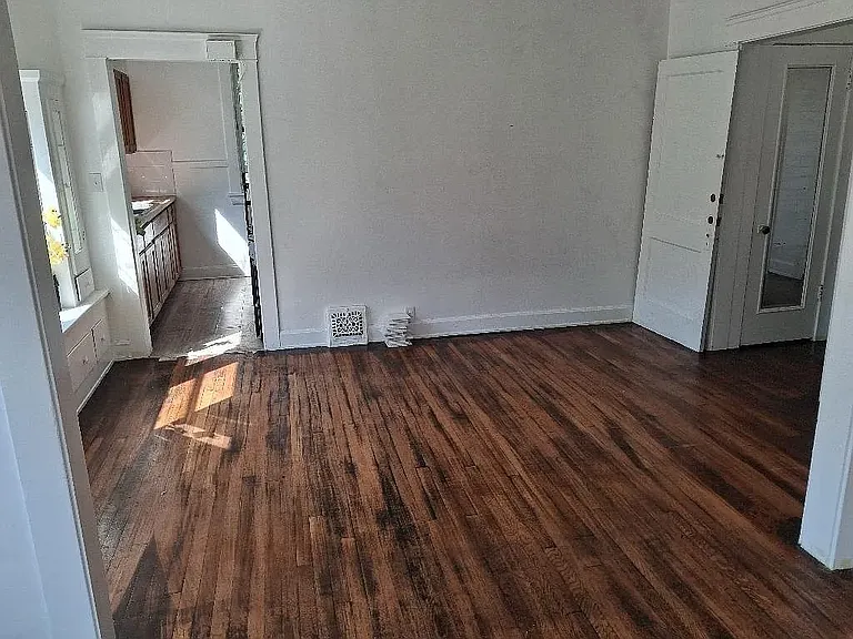 1623 Delmont Ave #2 — Photo 7