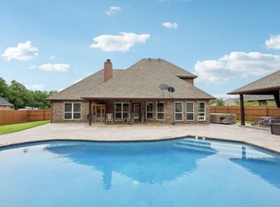 405 Edgewood Ter, Boyd, TX 76023
