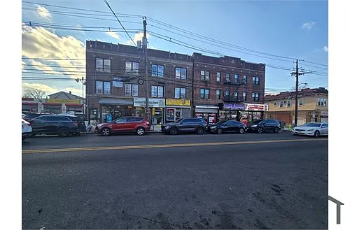 700 Chancellor Ave Photo 1