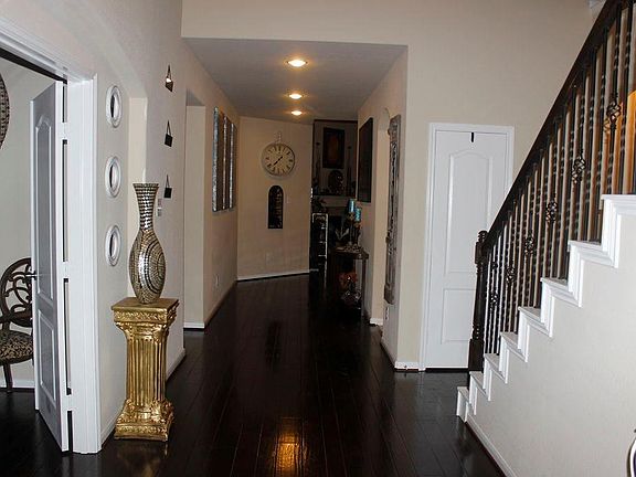 3rd image of 22722 Soaring Woods Ln