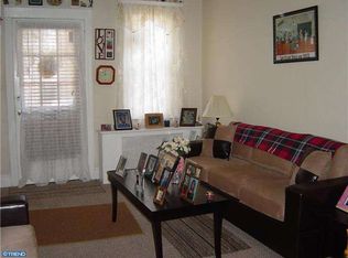 568 1/2 Alcott St, Philadelphia, PA 19120