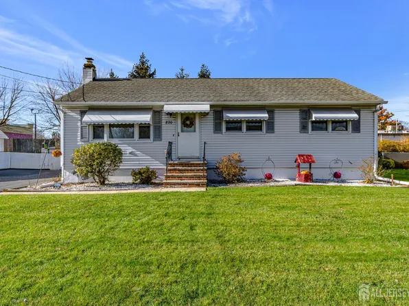 820 Nelson Pl, Piscataway, NJ 08854