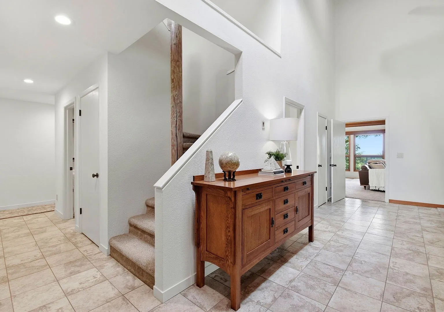 Sophisticated Living in Bennet Valley Fairway View Estates — Photo 2