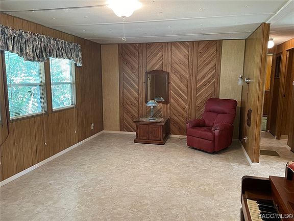 3rd image of 8401 S Linden Point