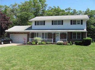 3031 Bender Ct, Hamburg, NY 14075