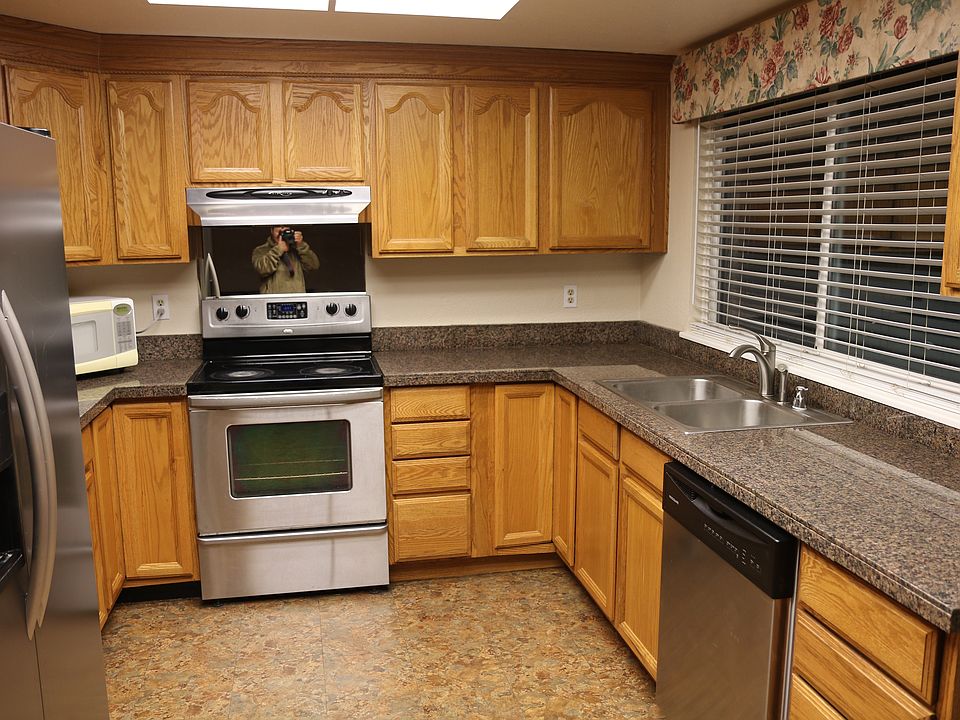 2nd image of 5335 Cozby Ct