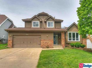 15454 Hamilton St, Omaha, NE 68154