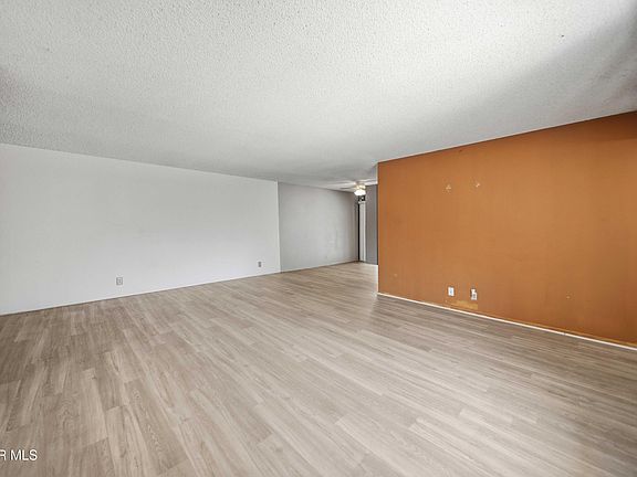 5th image of 42935 15th St W Unit 8