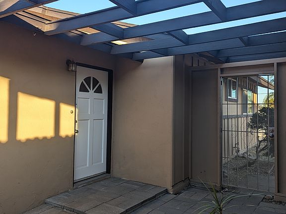 3rd image of 2892 Fireside Ct