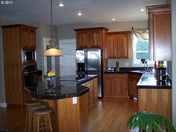 3rd image of 24602 NE 53rd St