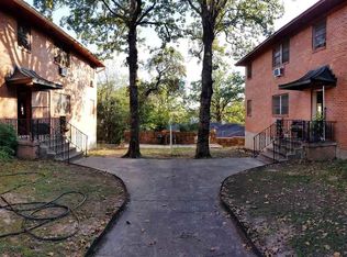 103 42nd Pl, North Little Rock, AR 72116