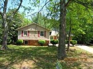 6664 Green Meadows Ln, Morrow, GA 30260