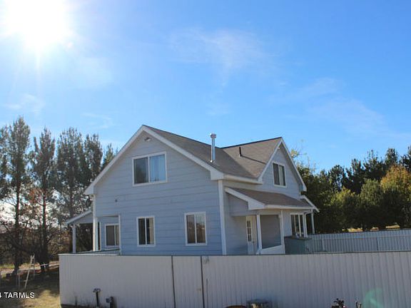 3rd image of 1354 N Chastain Ln
