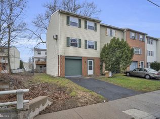 281 Penn St, Highspire, PA