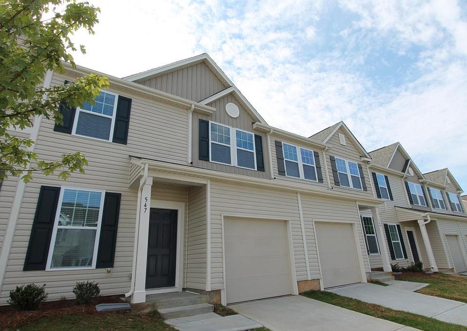 1st image of 547 Claire Ln