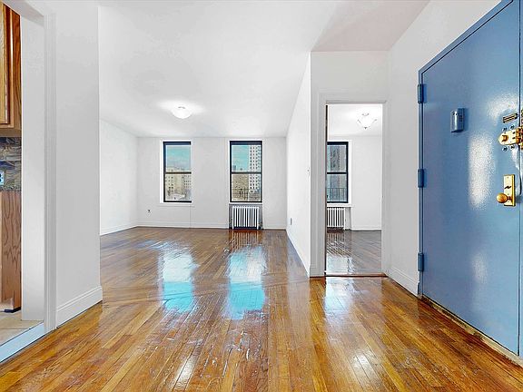 4th image of 10 W 93rd St APT 6B