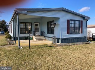 457 Neshaminy Falls Cir, North Wales, PA 19454