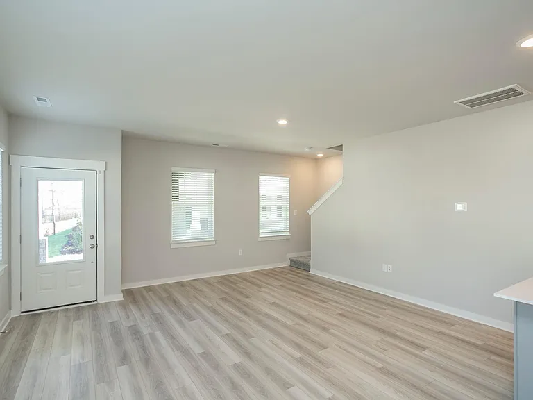 4524 Ropha Ct — Photo 13