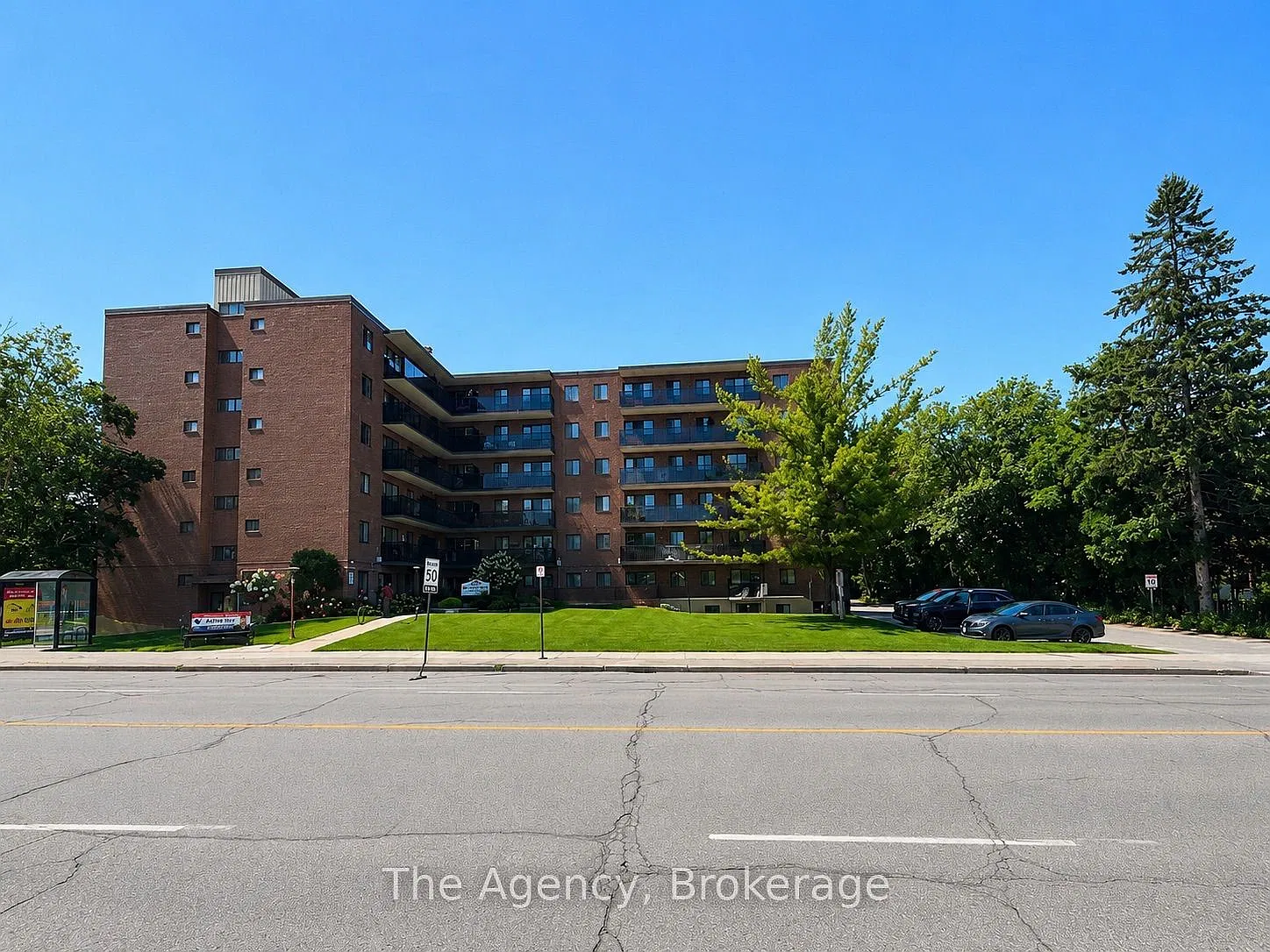 550 King St — Photo 3