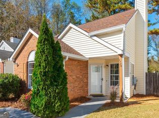 2720 Saint Charles Ln NW, Kennesaw, GA 30144