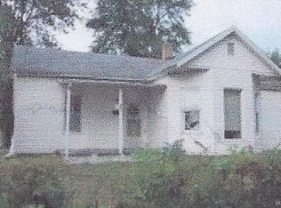 402 Northeast St, Wellsville, MO 63384