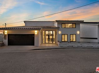 8045 Bulwer Dr, Los Angeles, CA 90046
