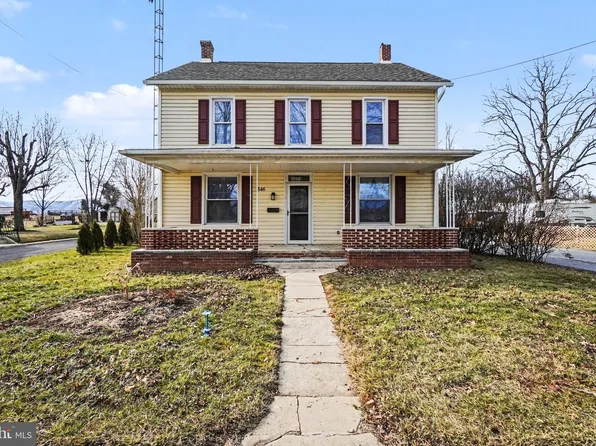 346 S Park Ave, Mercersburg, PA 17236