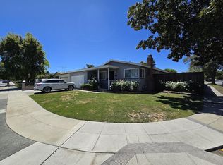 745 Santa Rita St, Sunnyvale, CA 94085