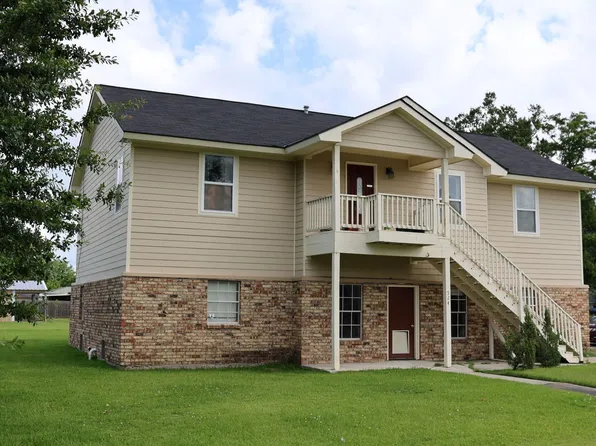 524 Oakwood Dr, Houma, LA 70363