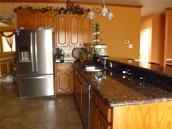 5th image of 2087 S Old Orchard Ln