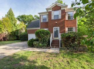 15505 Dehavilland Dr, Charlotte, NC 28278