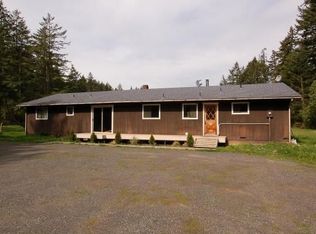 215 Goodrich Rd, Camano island, WA 98282