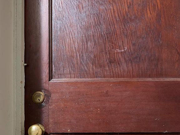 4th image of 19 Roselawn Road