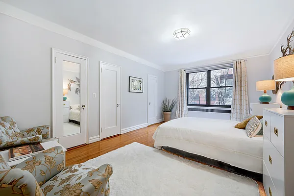 Sold by Compass | media 12