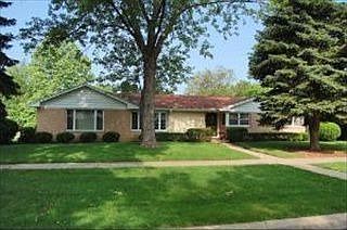 1st image of 306 E Berkshire Ln