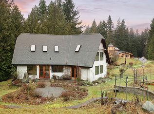 6044 Cascara Way, Clinton, WA 98236