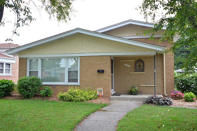 1st image of 10833 S Lavergne Ave