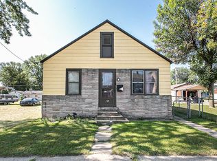414 Desoto Ave, East Dubuque, IL 61025
