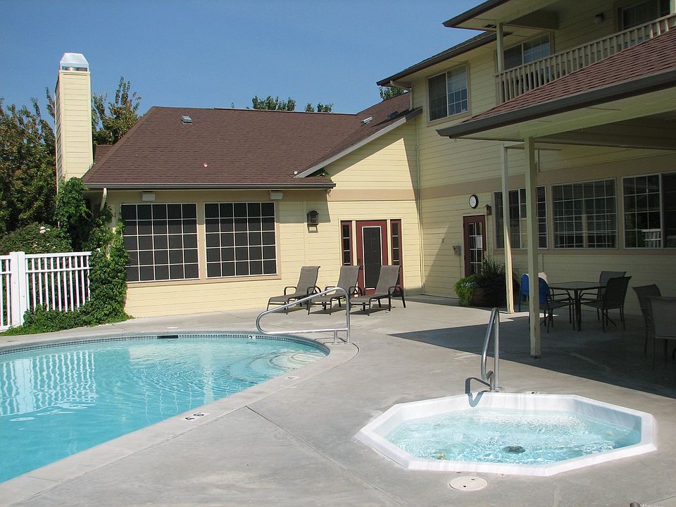 spa and pool