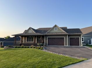 3364 Old Stone Way NE, Sauk Rapids, MN 56379