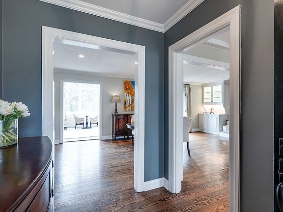 4th image of 212 Page Rd