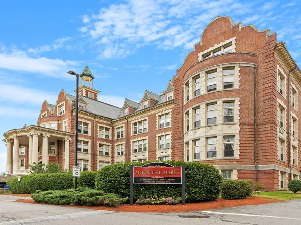 15 Mount Saint Mary's Way #409, Hooksett, NH 03106