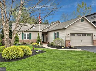 524 Waterside Cir, Lebanon, PA 17042