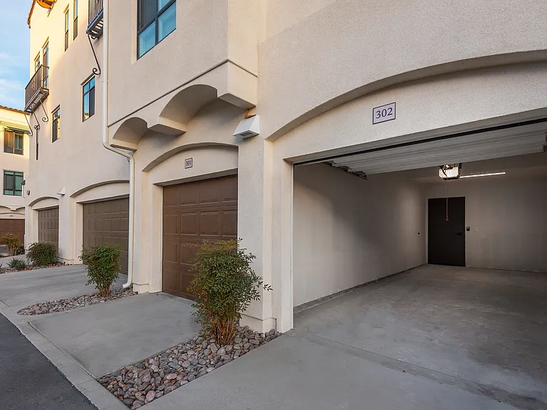 Solana Winchester Hills — Photo 23