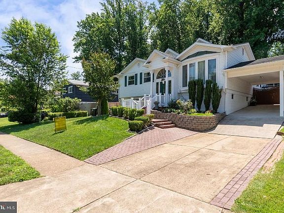 2nd image of 7423 McWhorter Pl
