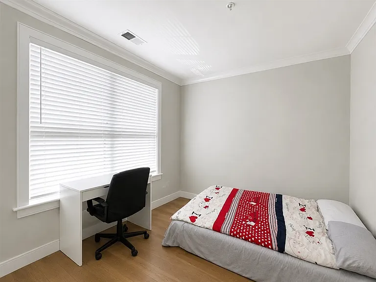 13 Greylock Rd #3A — Photo 6
